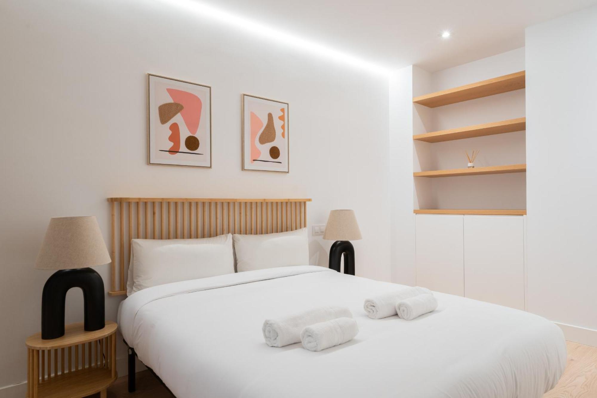 Apartamento De Lujo En Gran Via Apartment Madrid Luaran gambar