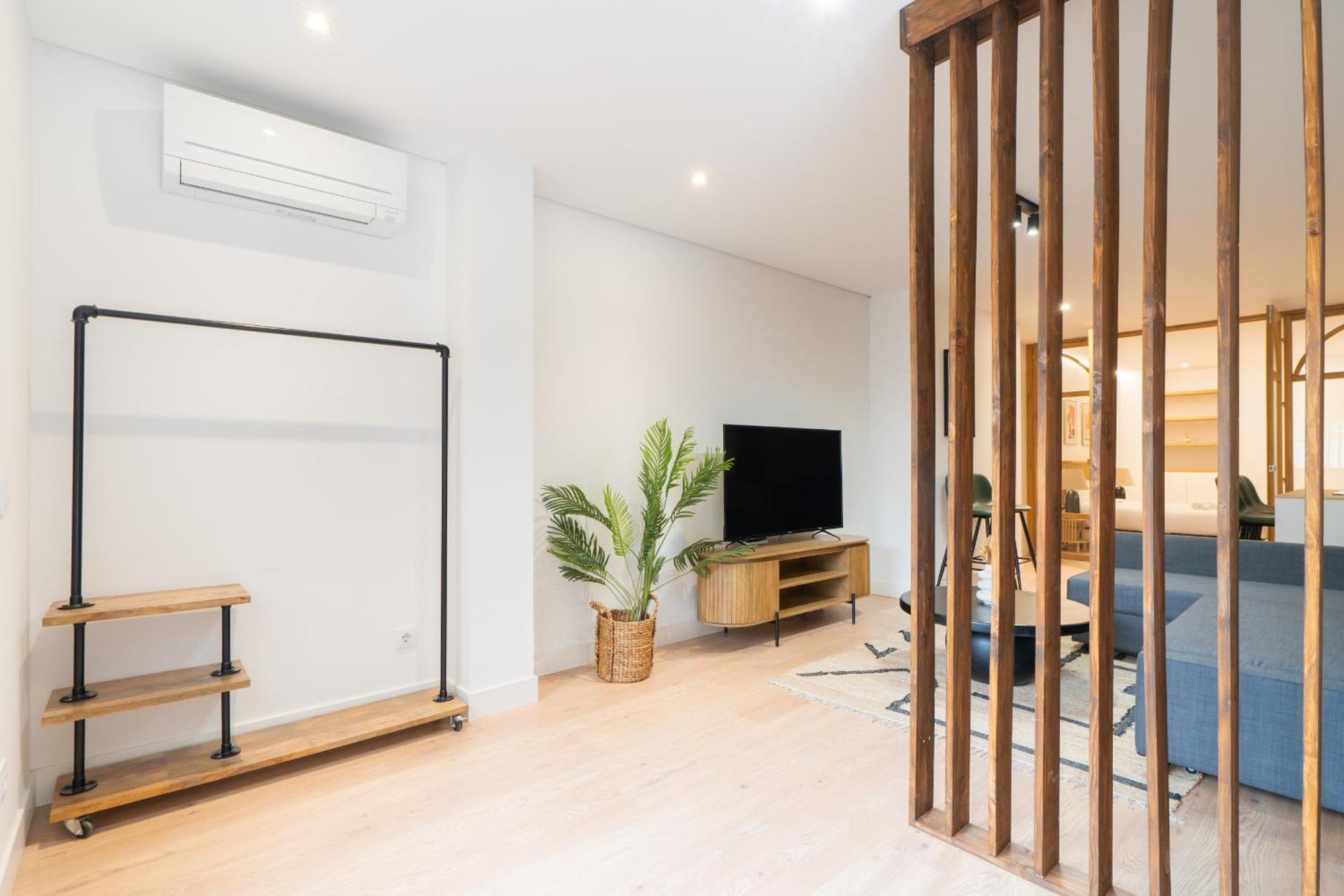 Apartamento De Lujo En Gran Via Apartment Madrid Luaran gambar